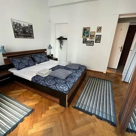 Ultracentral Universitate