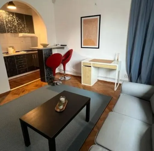 Ultracentral Universitate